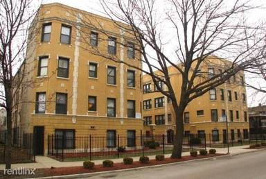 Main picture of 4900 W Jackson Blvd