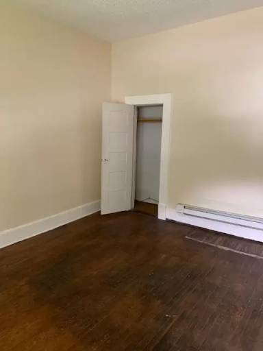 Main picture of 119 W Moody Ave