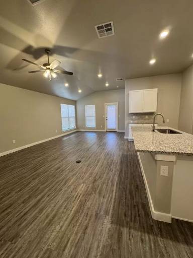 Main picture of 3208 Corpus Ave