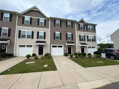 Main picture of 6109 Cutwater Cir