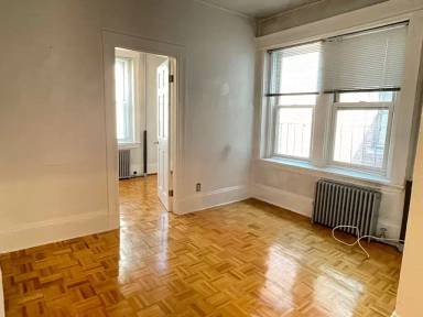 Main picture of 47 Revere St