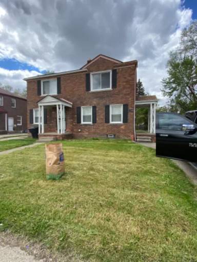Main picture of 19415 Hoover St