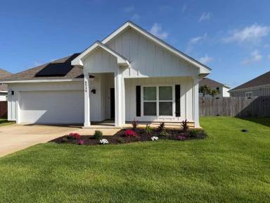 Main picture of 6539 Forest Bay Ave