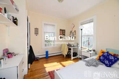 Main picture of 18 Bristol St