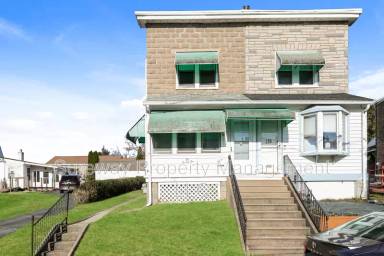 Main picture of 222 Worrilow St