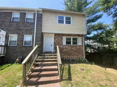 Main picture of 725 Olde Forge Dr