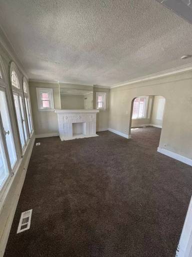 Main picture of 2669 Glendale St