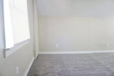 Main picture of 14923 Hubbell St