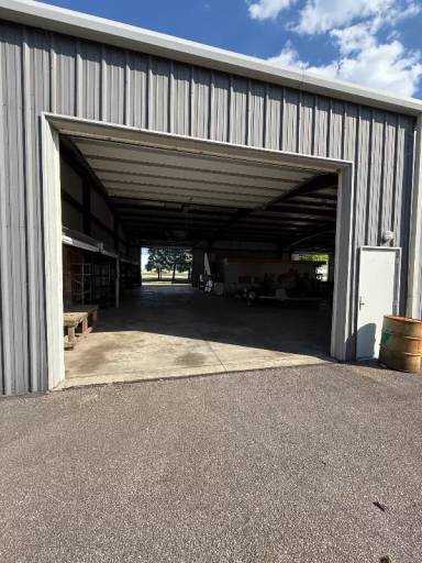 Main picture of 812 Abbe Rd