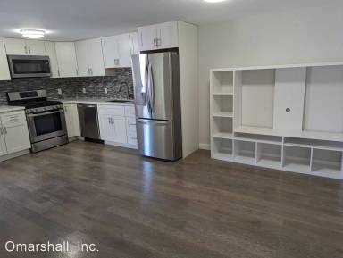 Main picture of 472 Linden Ave