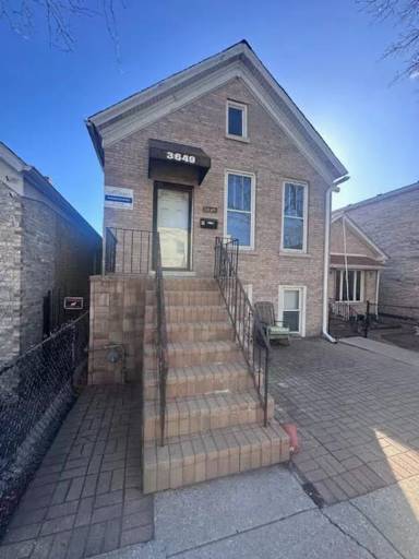 Main picture of 3649 S Union Ave