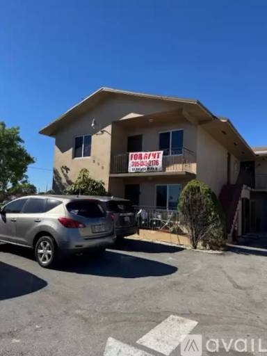 Main picture of 800 NW 44th St