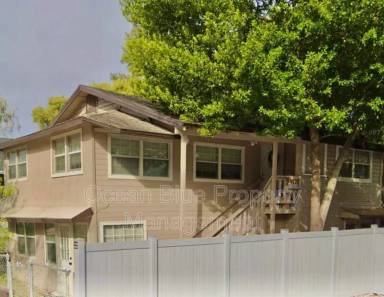 Main picture of 206 E Ida St