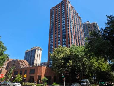 Main picture of 899 S Plymouth Ct Condo