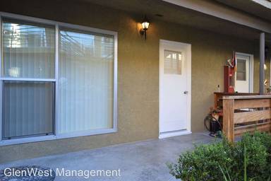 Main picture of 1005 E Doran St