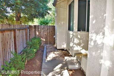 Main picture of 903 Tipperary Dr