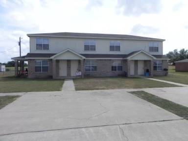 Main picture of 202 Meadowview Ln