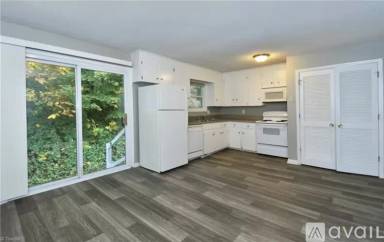 Main picture of 1236 Fenimore St