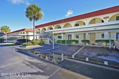 Main picture of St Lucie Gardens