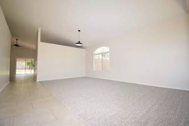 Main picture of 4307 E Meadow West Ln
