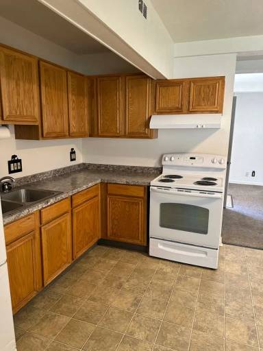 Main picture of 4065 Shinners Pl