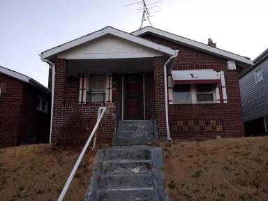 Main picture of 4864 Calvin Ave