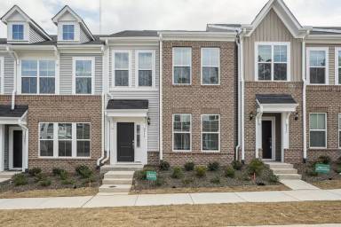 Main picture of 211 Chesapeake Commons St