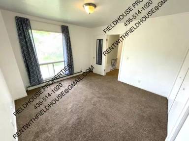 Main picture of 780 E 275 N