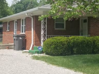 Main picture of 6820 E 22nd St