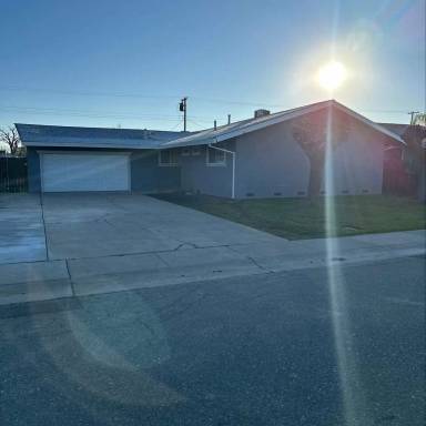 Main picture of 359 Palin Ave