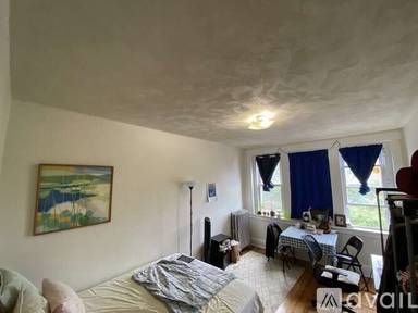 Main picture of 25 Walbridge St Apartments