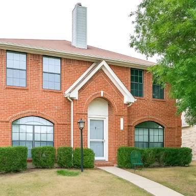 Main picture of 1717 Shady Creek Dr