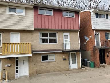 Main picture of 957 Hazel Ave