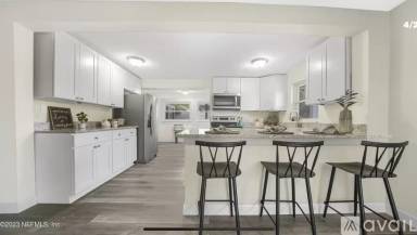 Main picture of 718 5th Ave N