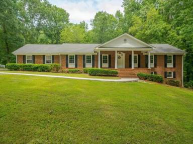 Main picture of 3204 Manor Ridge Dr