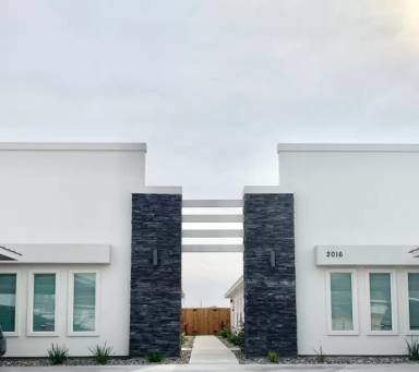Main picture of 2016 Summerland Ln