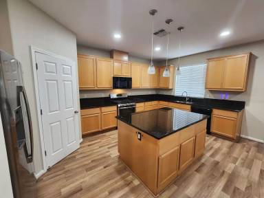 Main picture of 936 Haycastle Ct