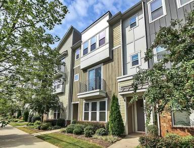 Main picture of 2631 Statesville Ave