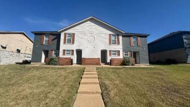 Main picture of 3801 Coates Cir