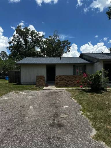 Main picture of 4151 SE 21st Ct