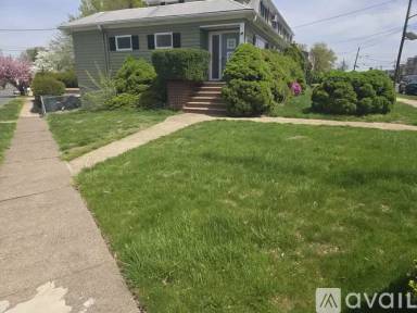 Main picture of 732 Westfield Ave