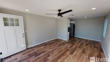 Main picture of 2718 N 40th St Apartments
