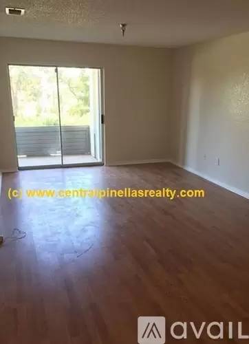 Main picture of Aura at 4th