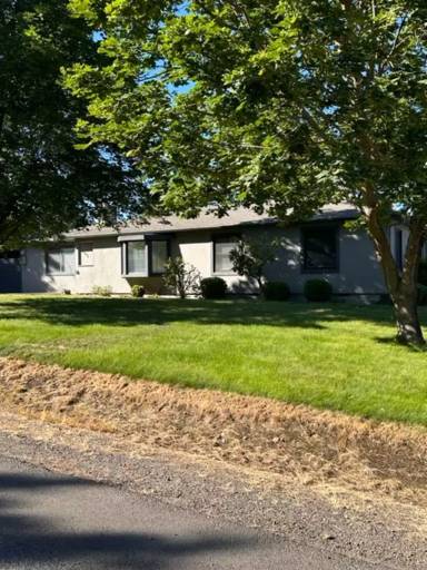 Main picture of 3286 Sycamore Way