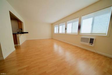 Main picture of 1654 Union Ave