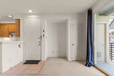 Main picture of 1589 Chandler St