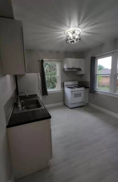 Main picture of Curtis Newton Fourplex