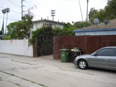 Main picture of 821 Broadway St
