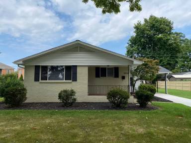Main picture of 2905 Birchwood Dr