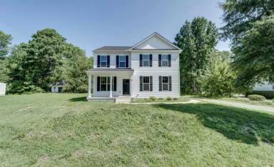 Main picture of 7 Limox Ln